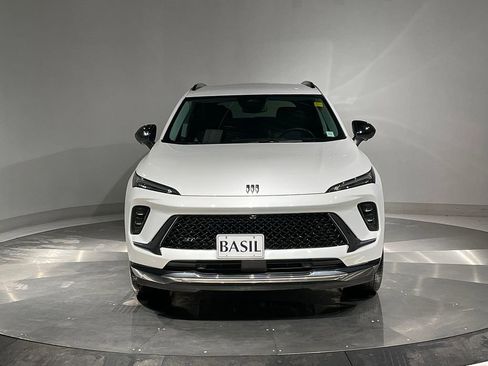 Used 2025 Buick Envision Sport Touring image 9