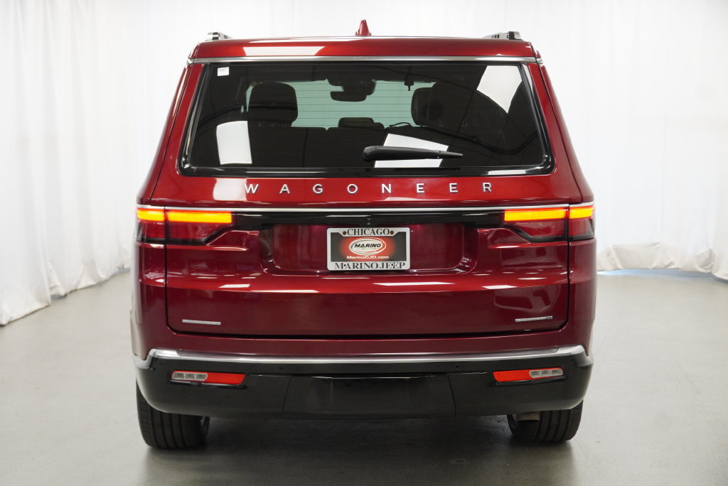 Used 2022 Jeep Wagoneer Series II w/ Premium Group I AWD/4WD image 15