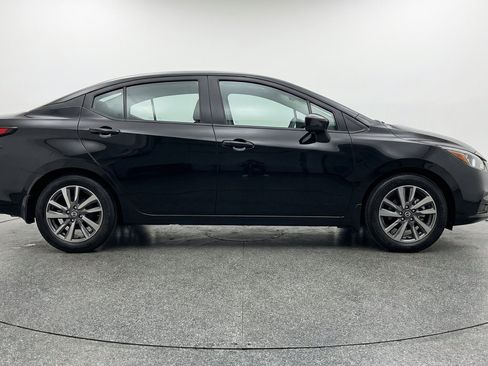 Used 2025 Nissan Versa SV FWD image 11