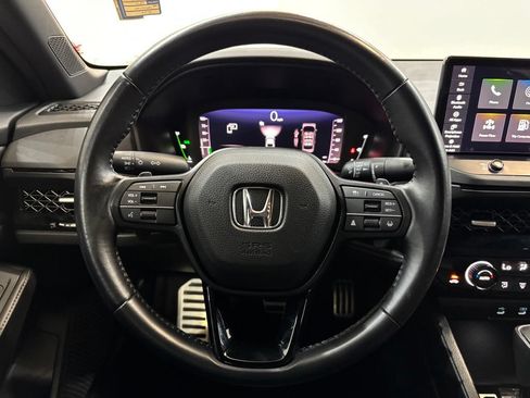 Used 2023 Honda Accord Sport image 12