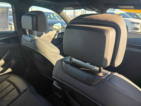 Used 2023 Audi A4 2.0T Premium w/ Convenience Package image 15