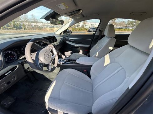 Used 2023 Hyundai Sonata SEL image 15
