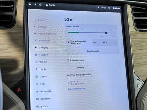 Used 2018 Tesla Model X 75D image 35