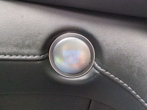 Used 2022 Hyundai Santa Fe Limited image 22