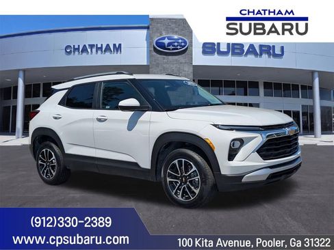 Used 2025 Chevrolet TrailBlazer LT AWD/4WD image 1