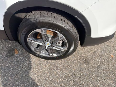 Used 2023 Chevrolet Blazer LT w/ Driver Confidence Package image 25