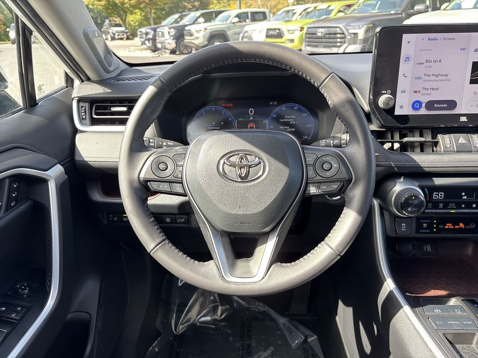 Used 2023 Toyota RAV4 Limited FWD image 16
