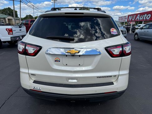 Used 2015 Chevrolet Traverse LT AWD/4WD image 6