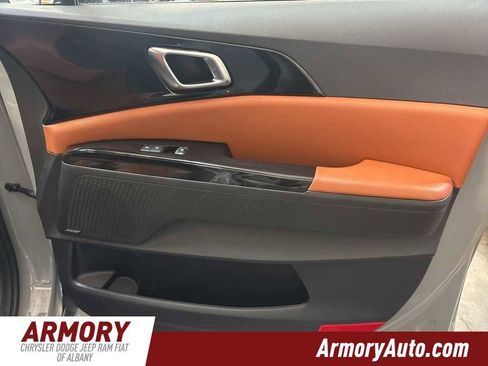 Used 2022 Kia Carnival SX Prestige w/ Paint Protection Package image 44