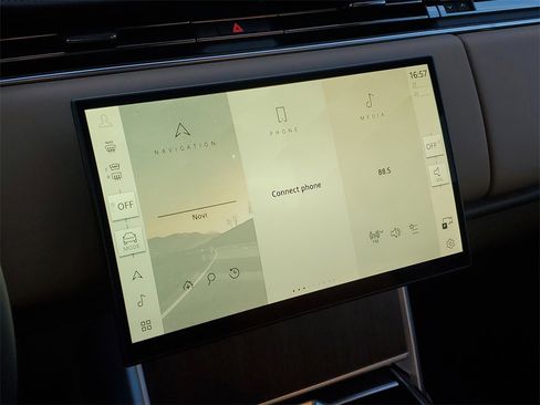 New 2026 Land Rover Range Rover Long Wheelbase SE image 20