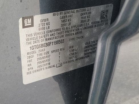 Used 2015 GMC Canyon SLE w/ All-Terrain Package image 31