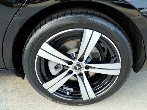 Certified 2025 Mercedes-Benz C 300 4MATIC Sedan image 24
