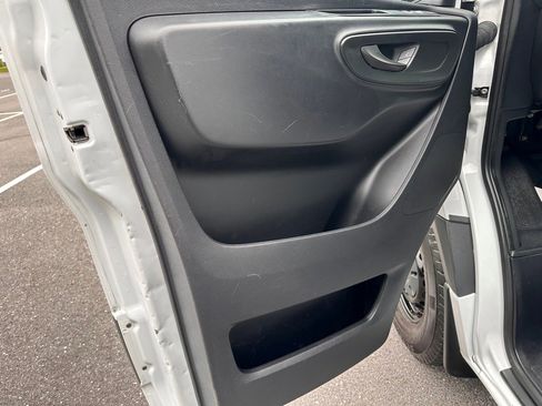 Used 2023 Mercedes-Benz Sprinter 2500 image 10