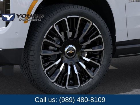 New 2026 Chevrolet Suburban High Country AWD/4WD image 9