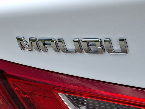 Used 2023 Chevrolet Malibu LS w/ Driver Confidence Package FWD image 29