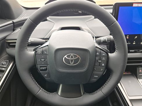 Used 2026 Toyota bZ XLE image 10