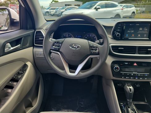 Used 2020 Hyundai Tucson SEL AWD/4WD image 16