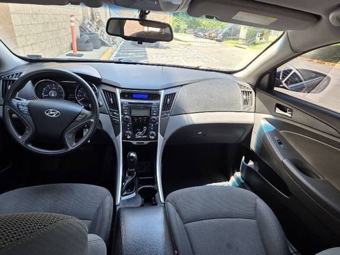 Used 2013 Hyundai Sonata GLS w/ Popular Equipment Pkg FWD image 14