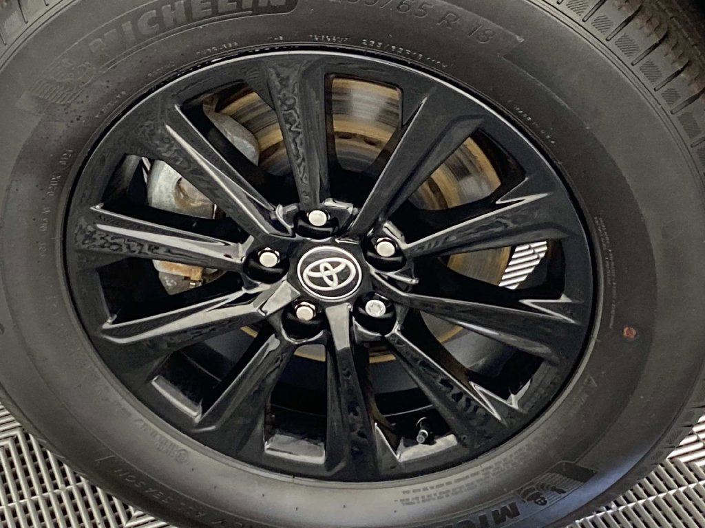 Used 2024 Toyota Grand Highlander AWD image 24