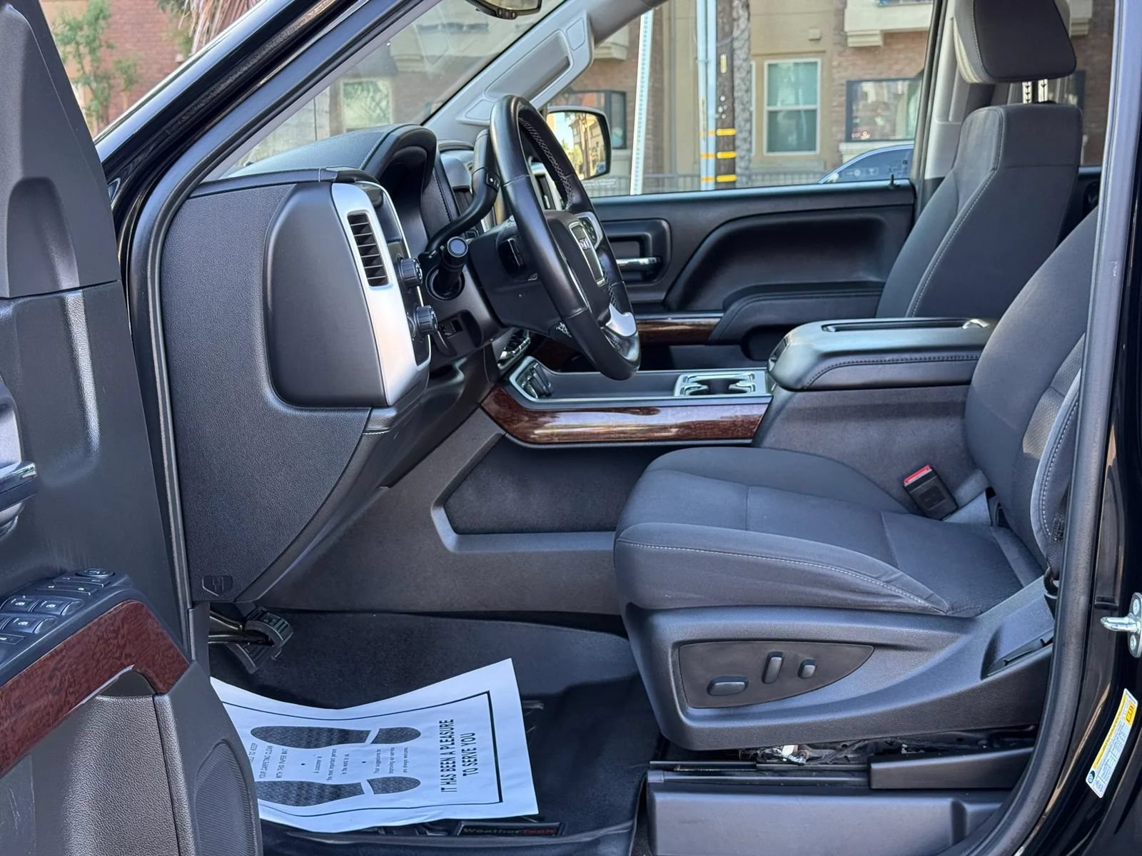 Used 2018 GMC Sierra 1500 SLE w/ Suspension Package, Off-Road AWD/4WD image 15
