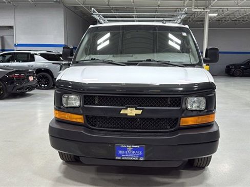 Used 2016 Chevrolet Express 2500 Work Van image 18