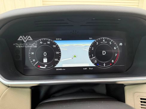 Used 2018 Land Rover Range Rover Sport HSE image 57