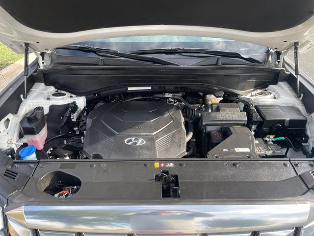 Used 2023 Hyundai Palisade Calligraphy AWD/4WD image 2