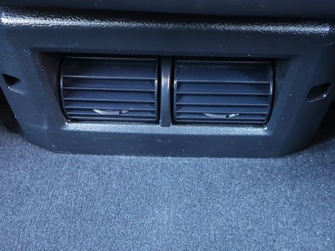 Used 2021 RAM 1500 Warlock AWD/4WD image 38