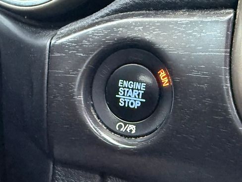 Used 2016 Jeep Grand Cherokee Laredo w/ Quick Order Package 23E image 25