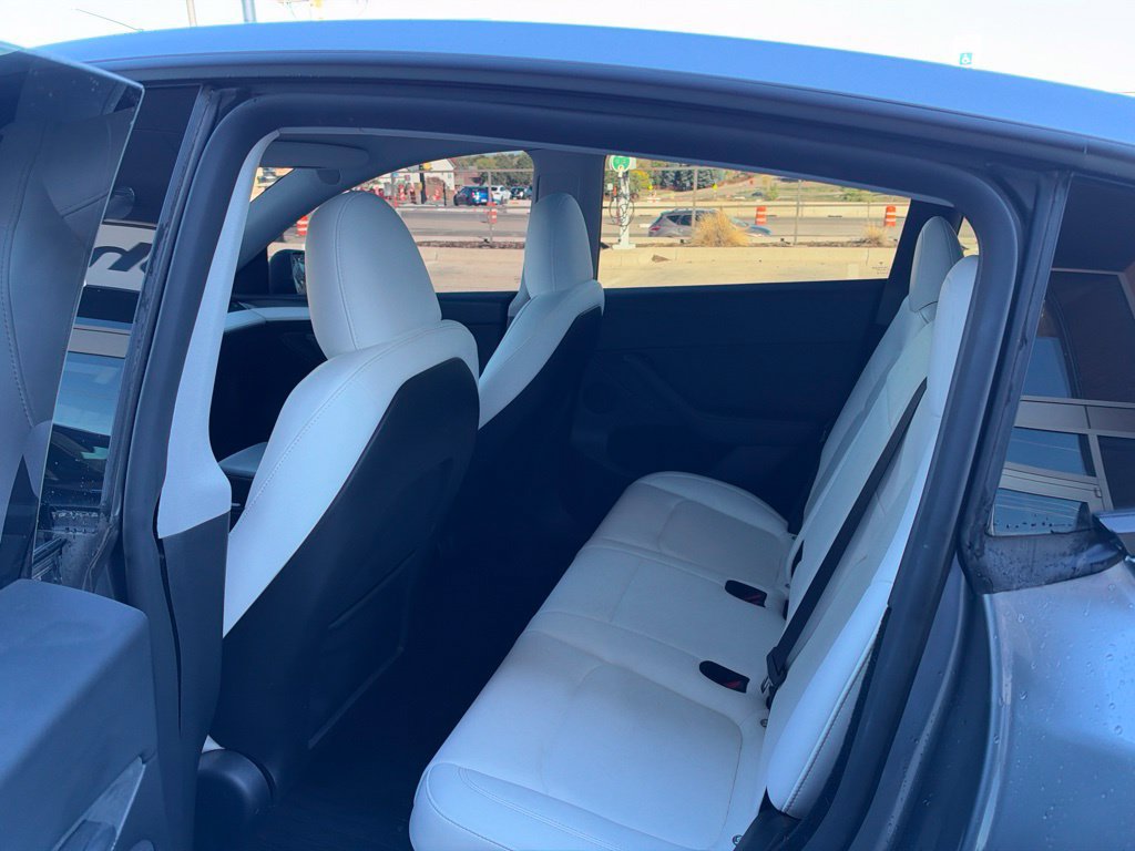 Used 2024 Tesla Model Y Performance AWD/4WD image 8