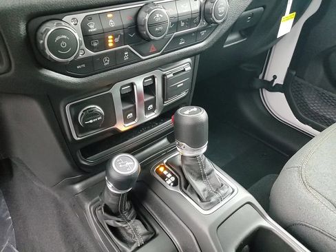 New 2026 Jeep Wrangler Sport S AWD/4WD image 18