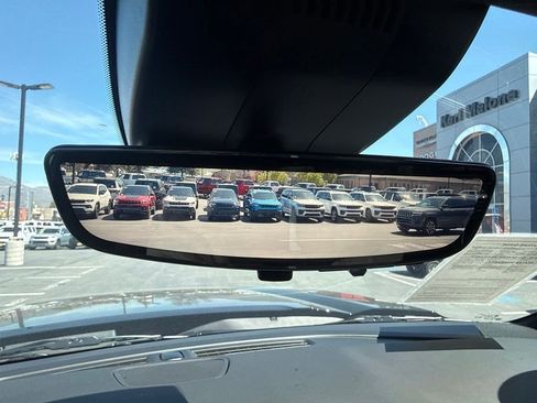 Used 2025 GMC Sierra 1500 AT4X AWD/4WD image 17
