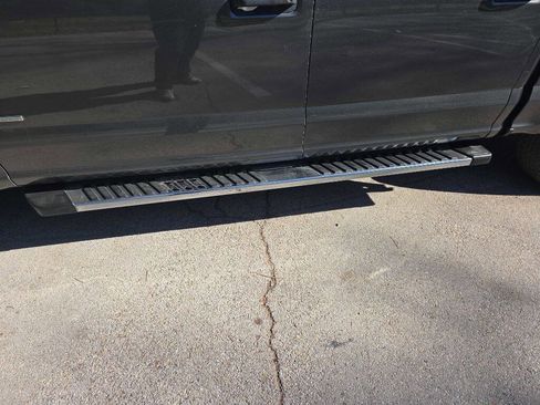 Used 2017 Ford F150 XLT RWD image 8