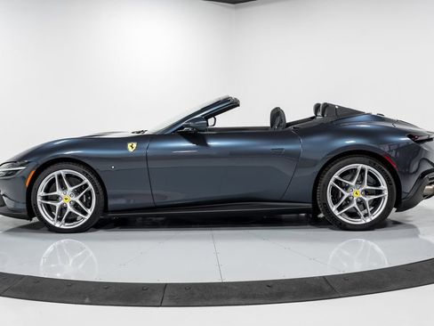 Used 2024 Ferrari Roma Spider RWD image 6