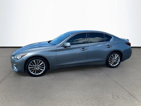 Used 2018 INFINITI Q50 Luxe w/ Essential Package (3.0T Luxe) RWD image 4
