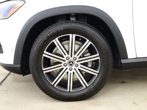 Used 2026 Mercedes-Benz GLE 350 4MATIC image 3