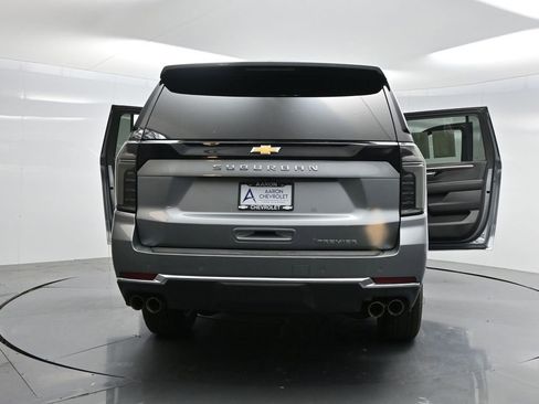 Used 2025 Chevrolet Suburban Premier image 58