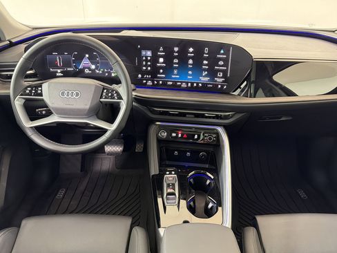 Used 2025 Audi Q5 Premium Plus w/ Premium Plus image 29