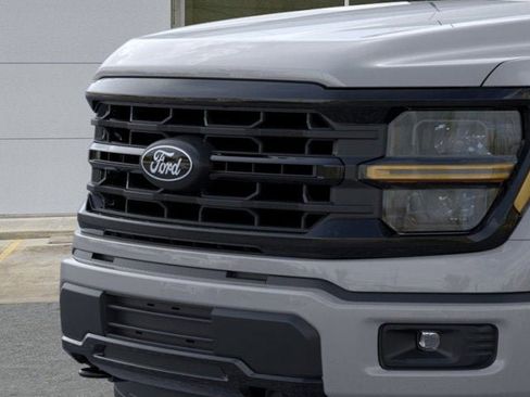 New 2026 Ford F150 XLT w/ FX4 Off-Road Package image 17