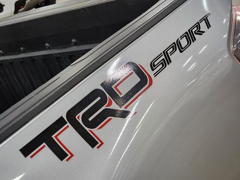 Used 2022 Toyota Tacoma TRD Sport image 26