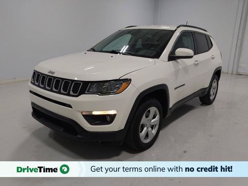 Used 2019 Jeep Compass Latitude w/ Popular Equipment Group AWD/4WD image 1