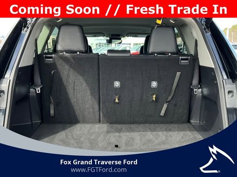 Used 2025 Toyota Grand Highlander AWD image 32