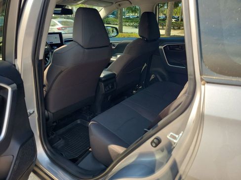 Used 2024 Toyota RAV4 LE image 9