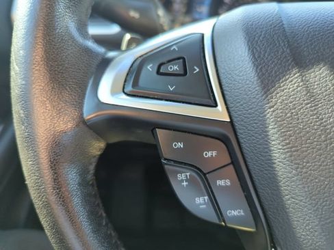 Used 2016 Ford Edge SEL w/ Equipment Group 201A FWD image 38