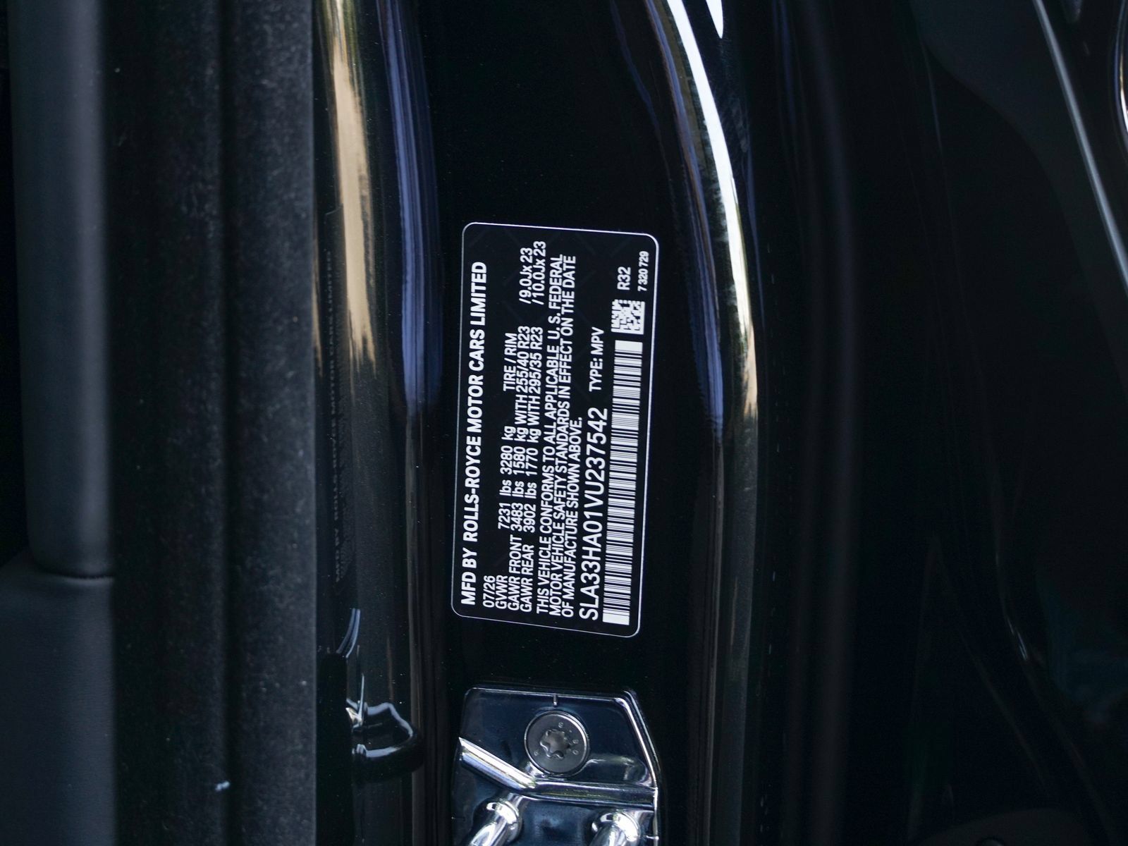 New 2027 Rolls-Royce Cullinan Black Badge AWD/4WD image 38