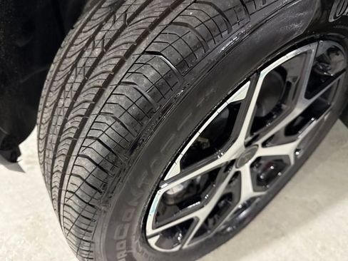 New 2026 Jeep Compass Limited image 5