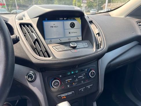 Used 2019 Ford Escape SEL AWD/4WD image 17