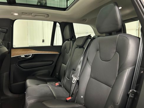 Used 2023 Volvo XC90 T8 Plus w/ Protection Package Premier AWD/4WD image 30