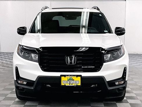Used 2025 Honda Passport Black Edition image 3