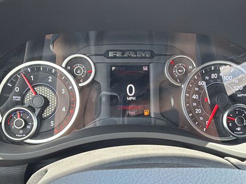 New 2026 RAM 2500 Lone Star AWD/4WD image 21